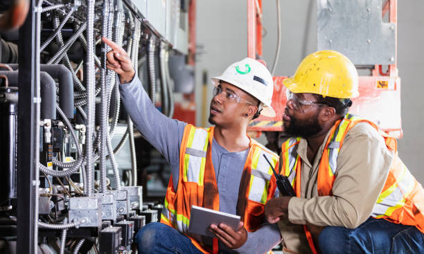 Best Industrial Electrical Services  in Fairview, NY